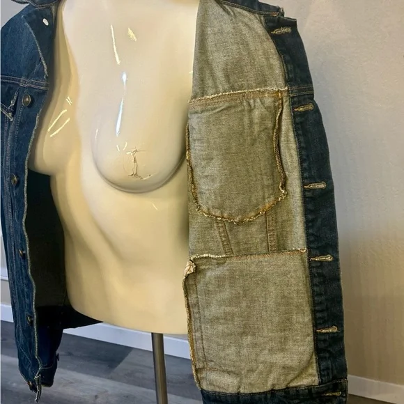 Forever 21 Indigo Denim Jacket - Picture 11 of 16